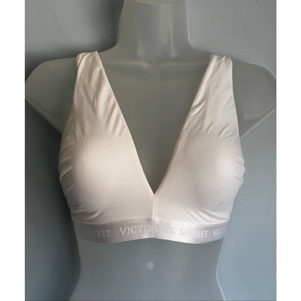 Victoria's Secret Wireless Plunge Bralette White Medium Lounge Comfort